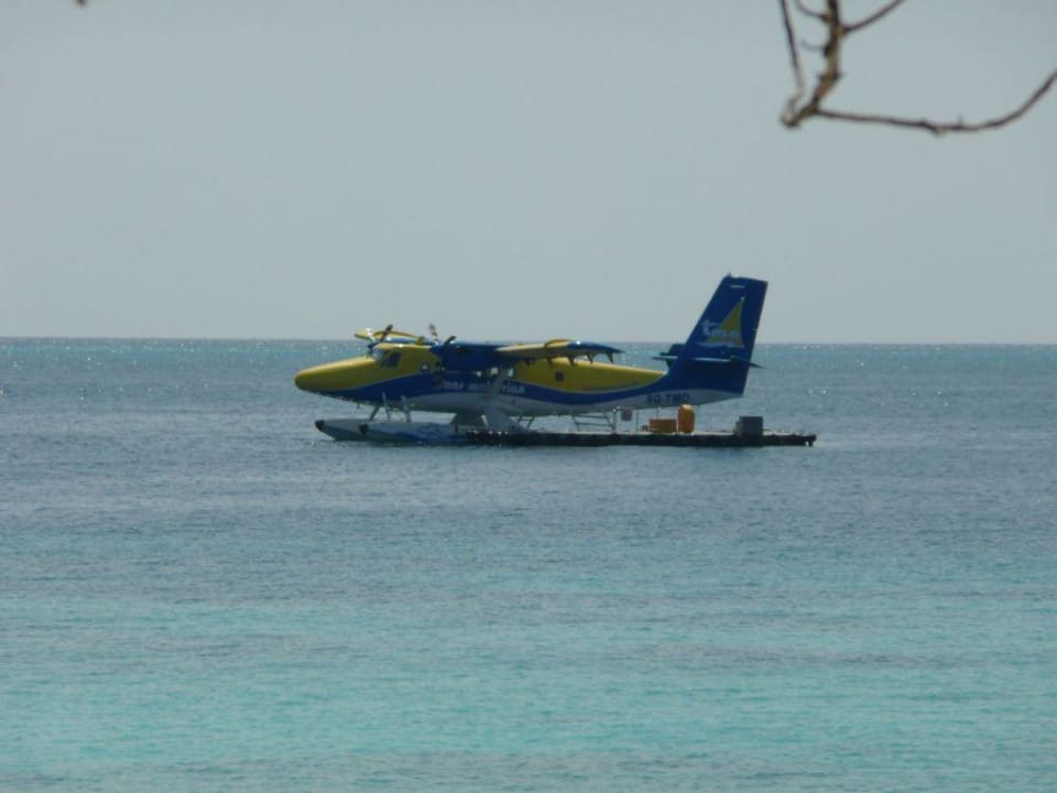 Wasserflugzeug NH Collection Maldives Reethi Resort