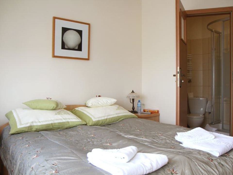 Bedroom for two-French bed Hotel Willa Atrium