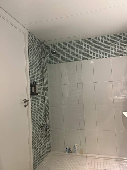 Zimmer Calimera Fido Gardens