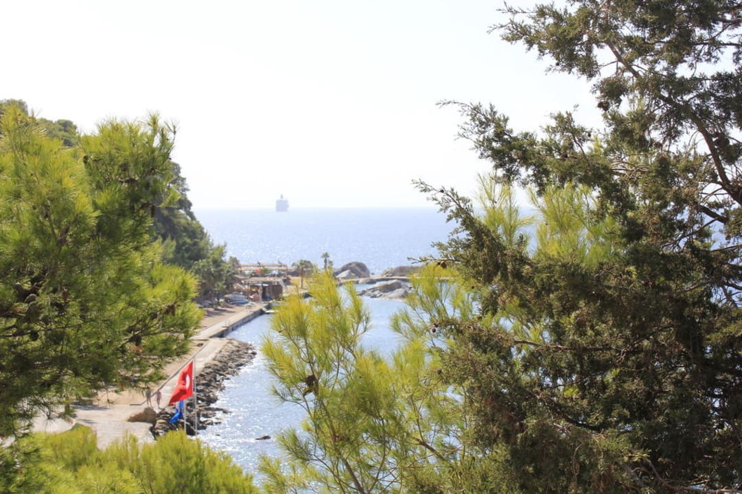 Strand Hotel Pine Bay Holiday Resort