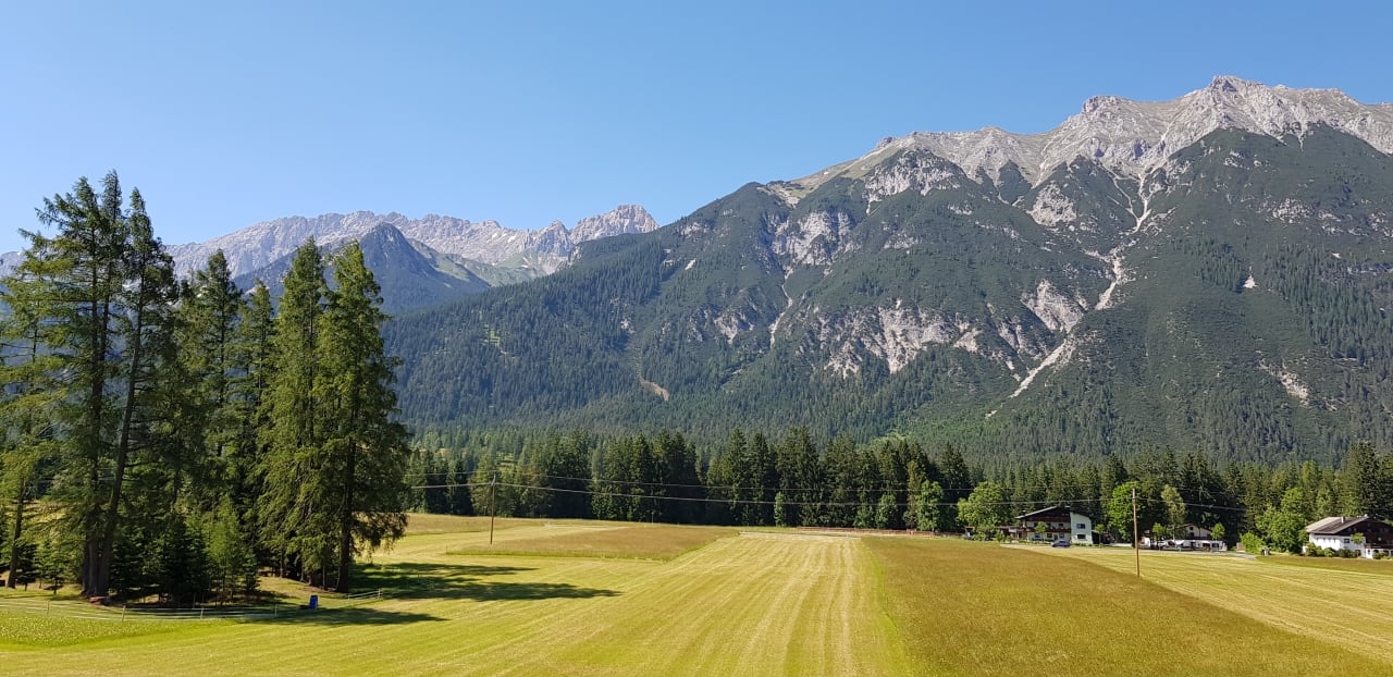 Gartenanlage Alpenhotel Karwendel