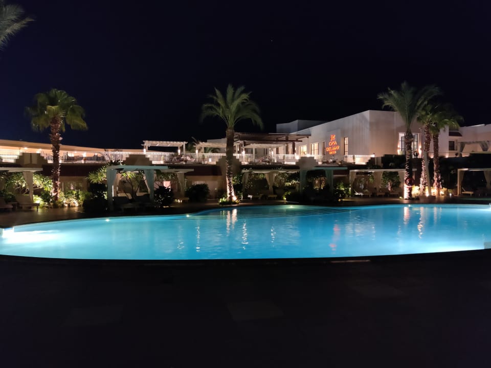 Pool JAZ Elite Casa del Mar Beach