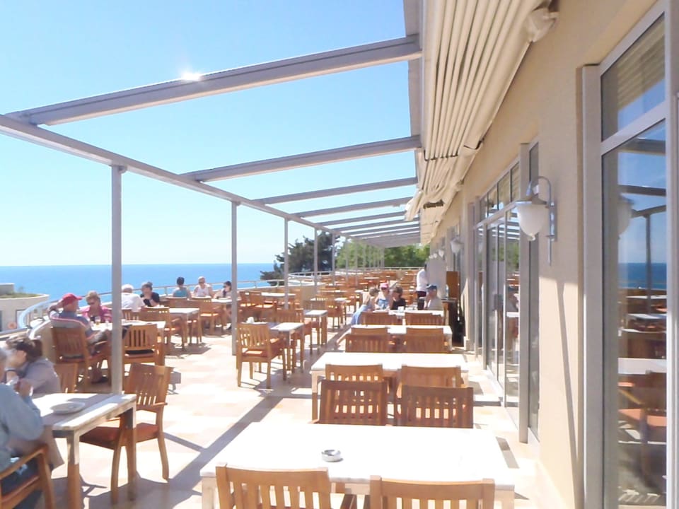 Überdachter Aussenbereich Melas Resort Hotel