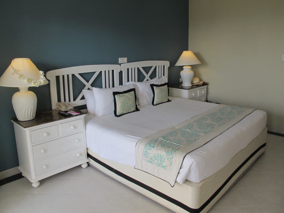 Bequem Taj Bentota Resort & Spa