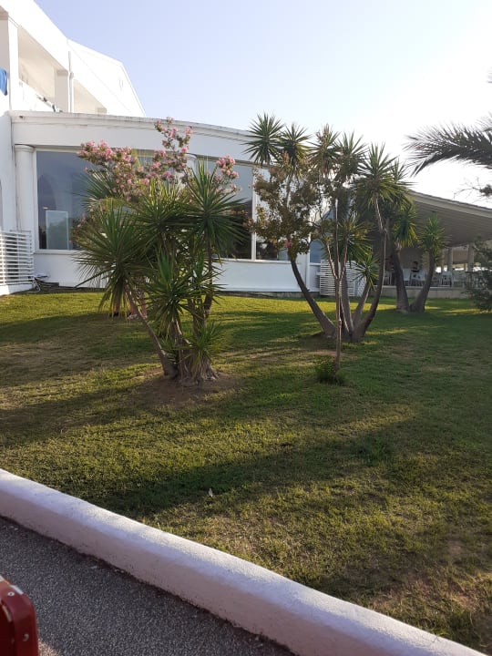 Gartenanlage Sandy Beach Resort