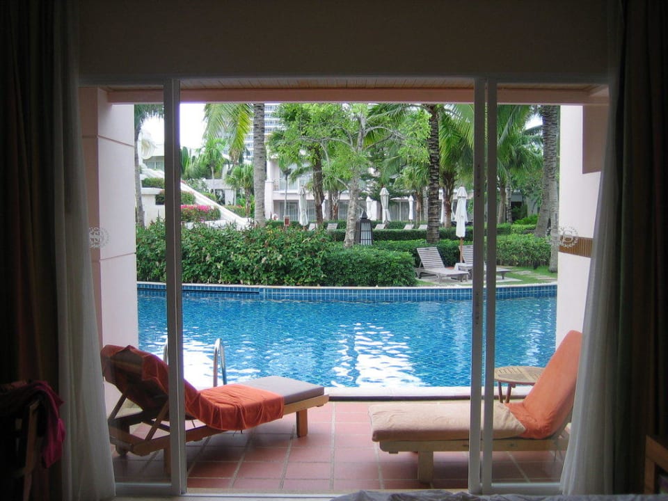 Terrasse des Pool-Access-Zimmers Sheraton Hua Hin Resort & Spa