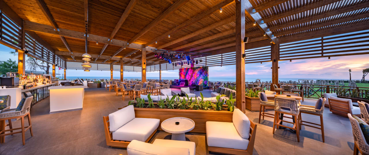 Gastro Rixos Park Belek - The Land of Legends Access