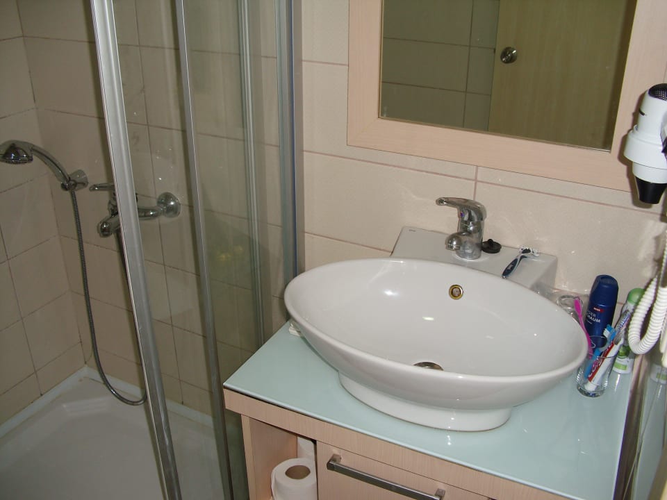 Bad Can Garden Beach