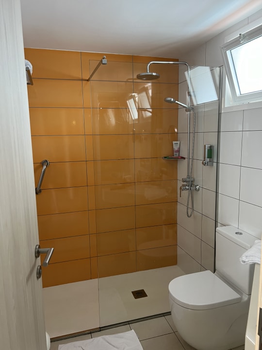 Zimmer Bull Escorial & Spa