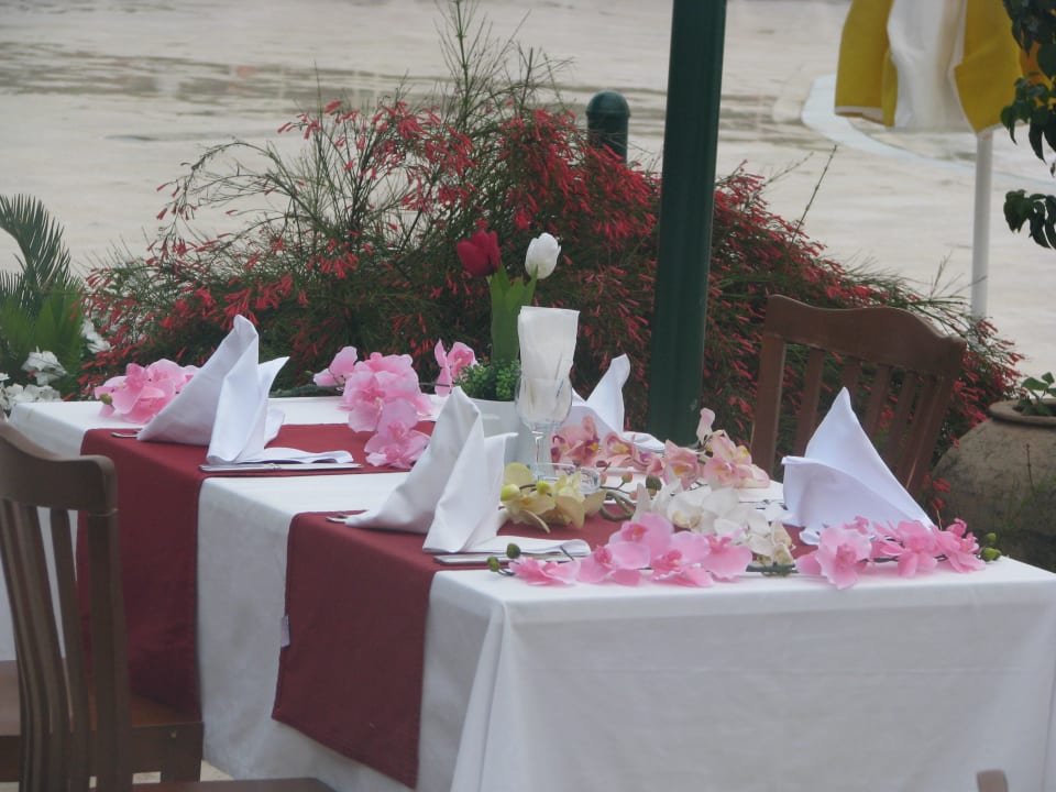 Schön dekoriert für den Geburtstag. VONRESORT Golden Coast