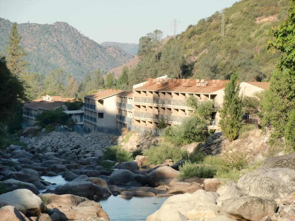 Fluss Hotel Yosemite View Lodge