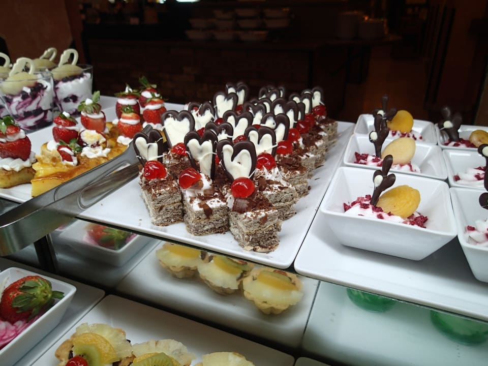 Büffet Jaz Makadi Oasis Resort