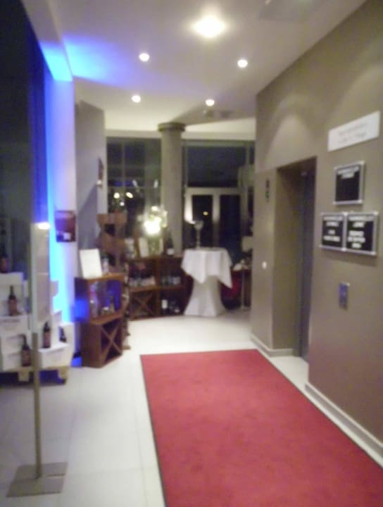 Eingangsbereich / Restauranteingang Hotel am Havelufer Potsdam