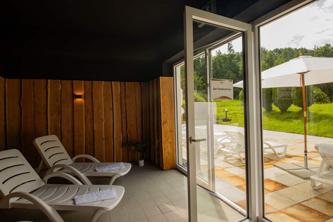 Pool Ferien Hotel Ostfriesland