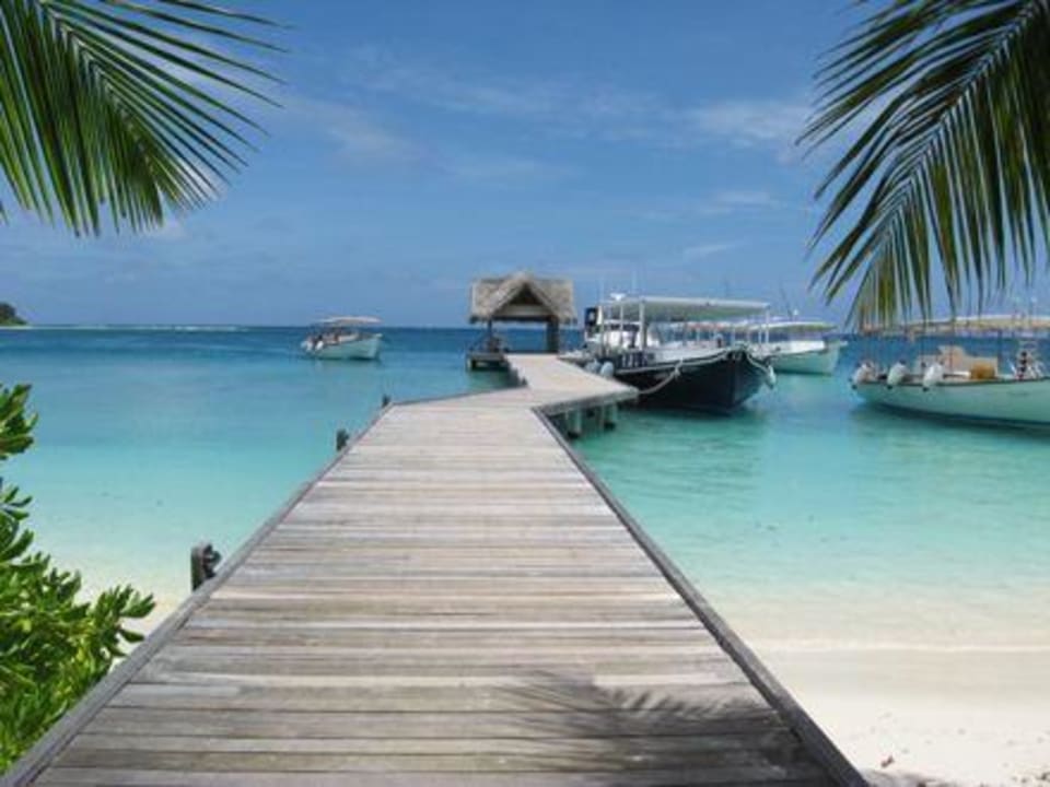 Ankunftssteg Kuramathi Maldives