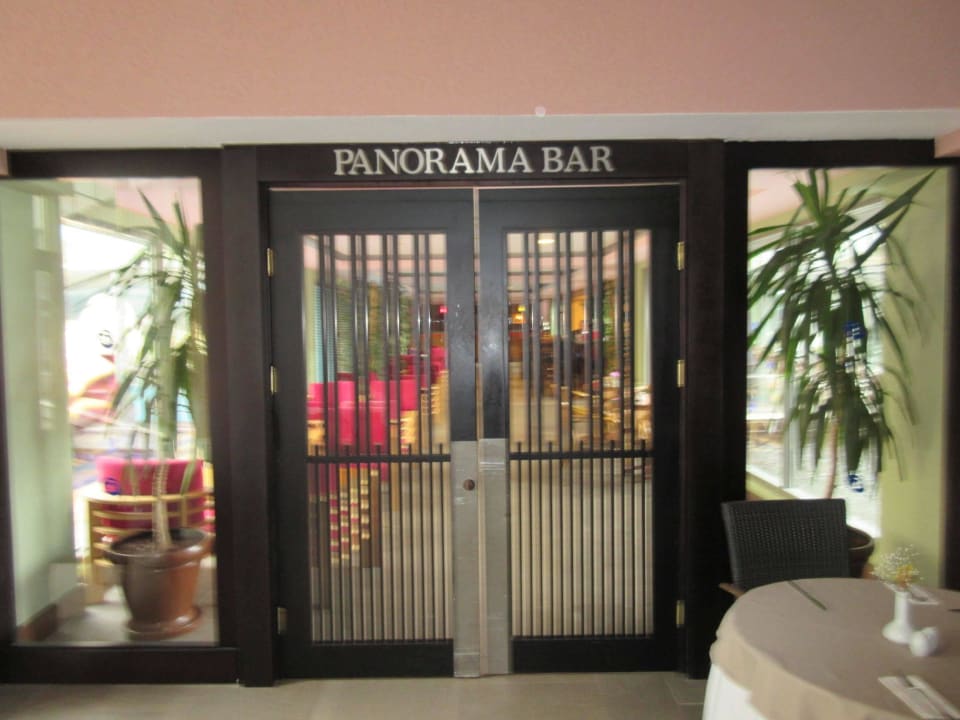 Eingang zu Bar Limak Lara Deluxe Hotel & Resort