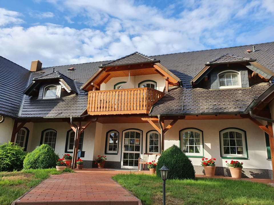 Außenansicht Landhaus Müritzgarten