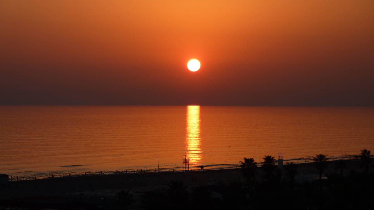 Sonnenuntergang Hotel Miramare Beach