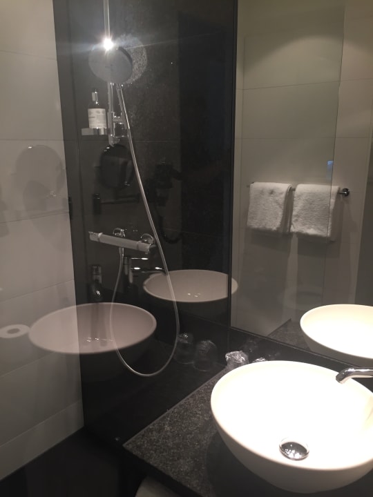 Zimmer Motel One Berlin-Upper West