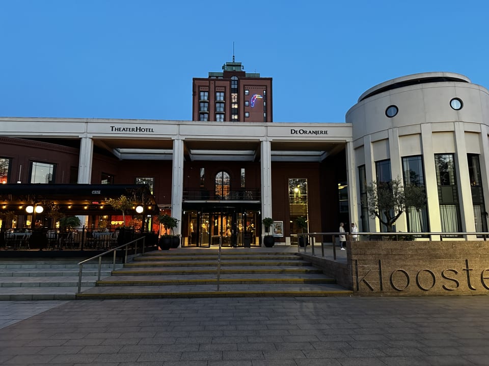 Außenansicht TheaterHotel De Oranjerie