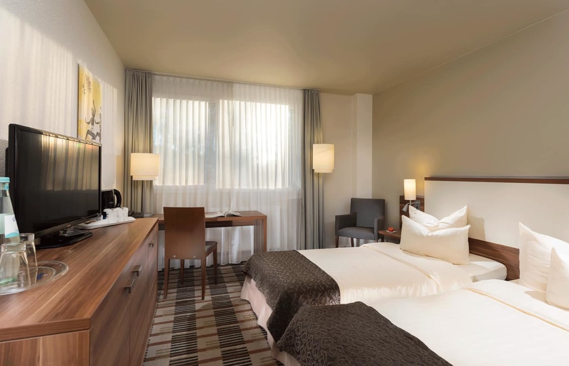Zimmer Mercure Hotel Saarbrücken Süd