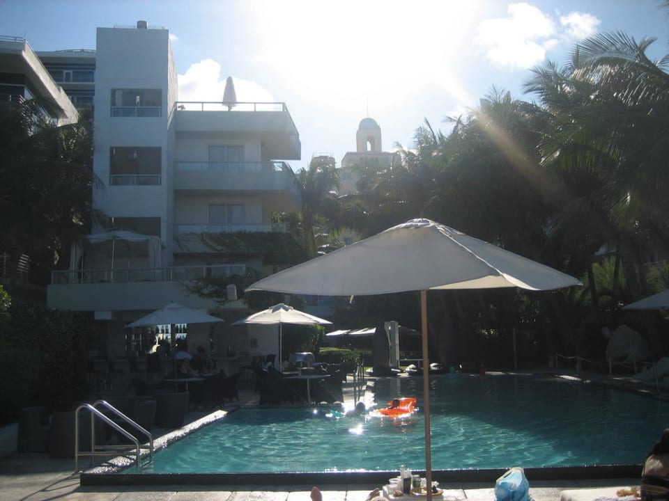 Pool und Hotel Hotel Sagamore