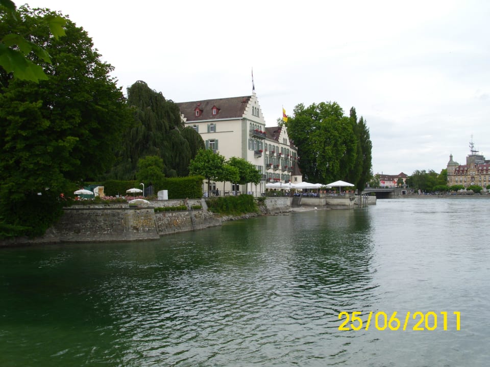 Rückseite des Hotels zum Bodensee Steigenberger Inselhotel