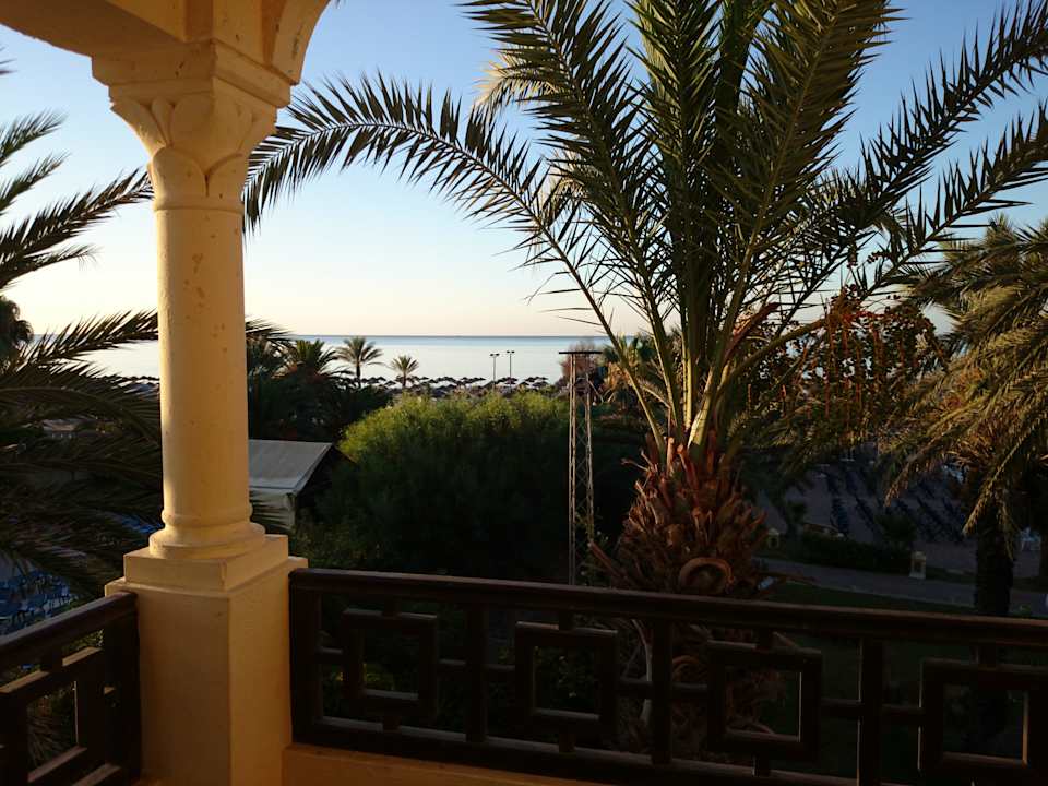        8765467869 Hotel Paradis Palace