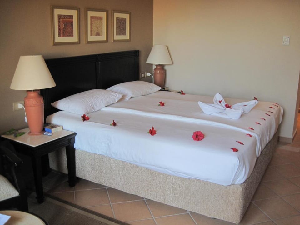 Handtuch-Skulpturen mit Blumen Steigenberger Coraya Beach - Adults only