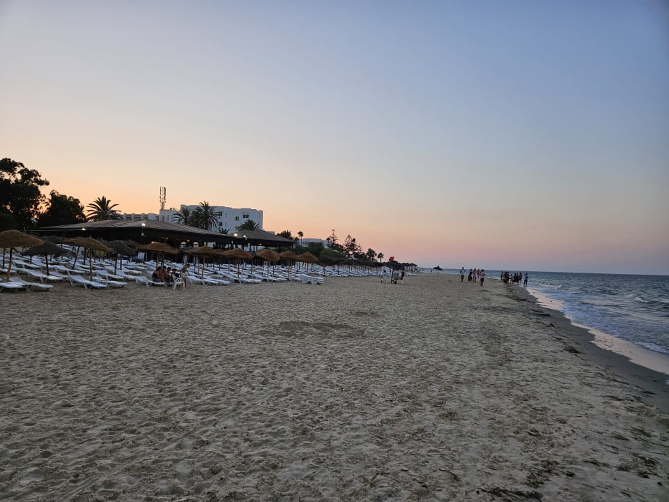 Strand Marhaba Royal Salem