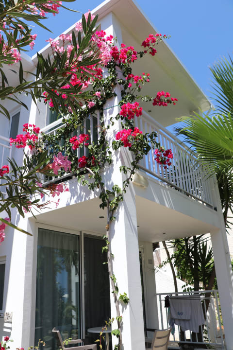 Außenansicht HARPIN Happy Days Beach Hotel