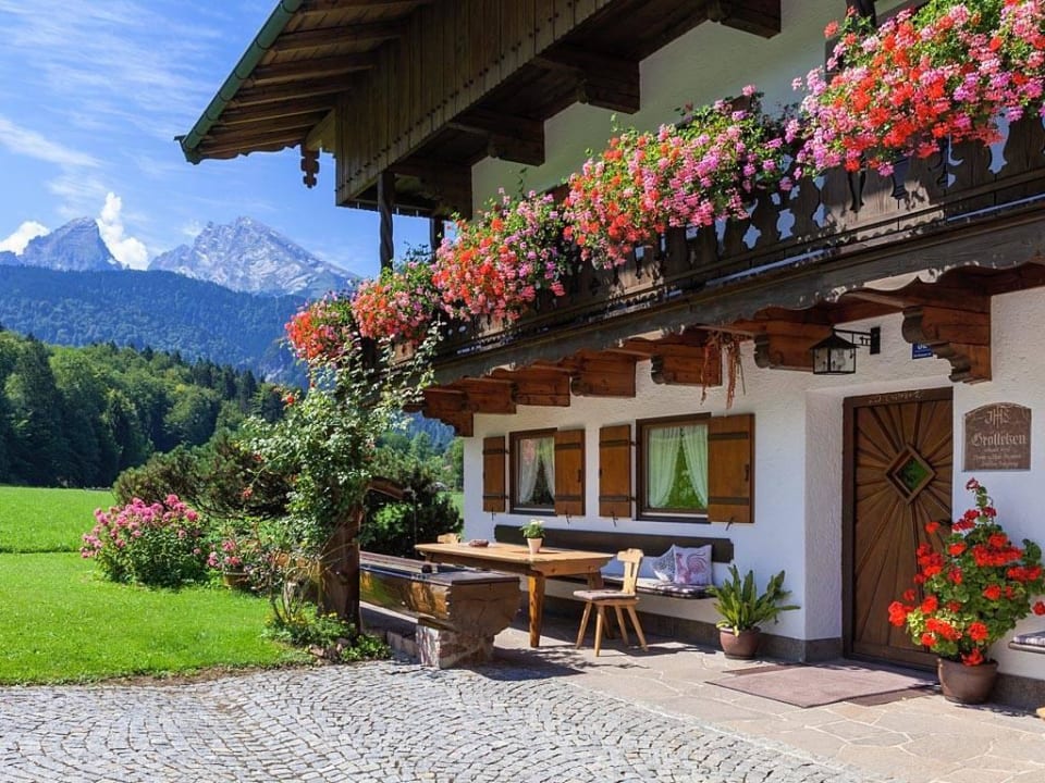 Hausansicht Gästehaus Gröllehen