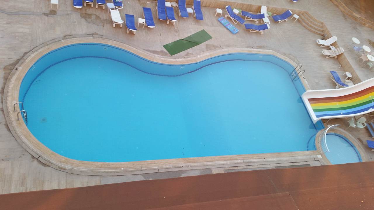 Der super Pool Hotel Ideal Beach