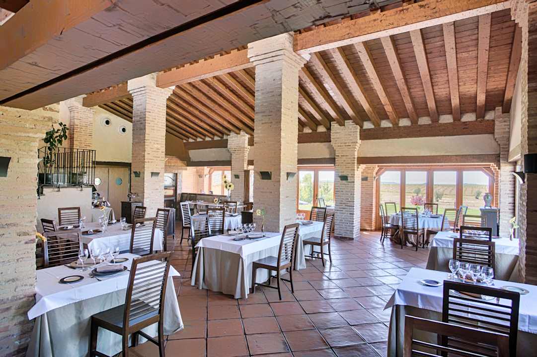 Restaurant Hotel  Ibersol La Casona de Andrea