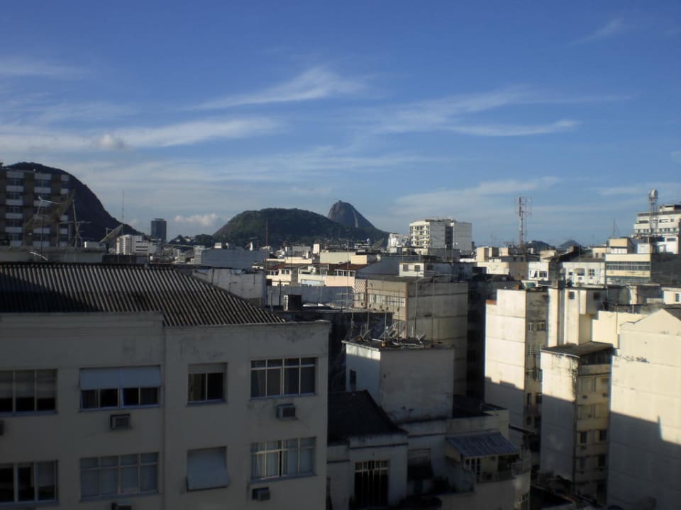 Blick aus dem Zimmer mit Zuckerhut Hotel Augustos Copacabana