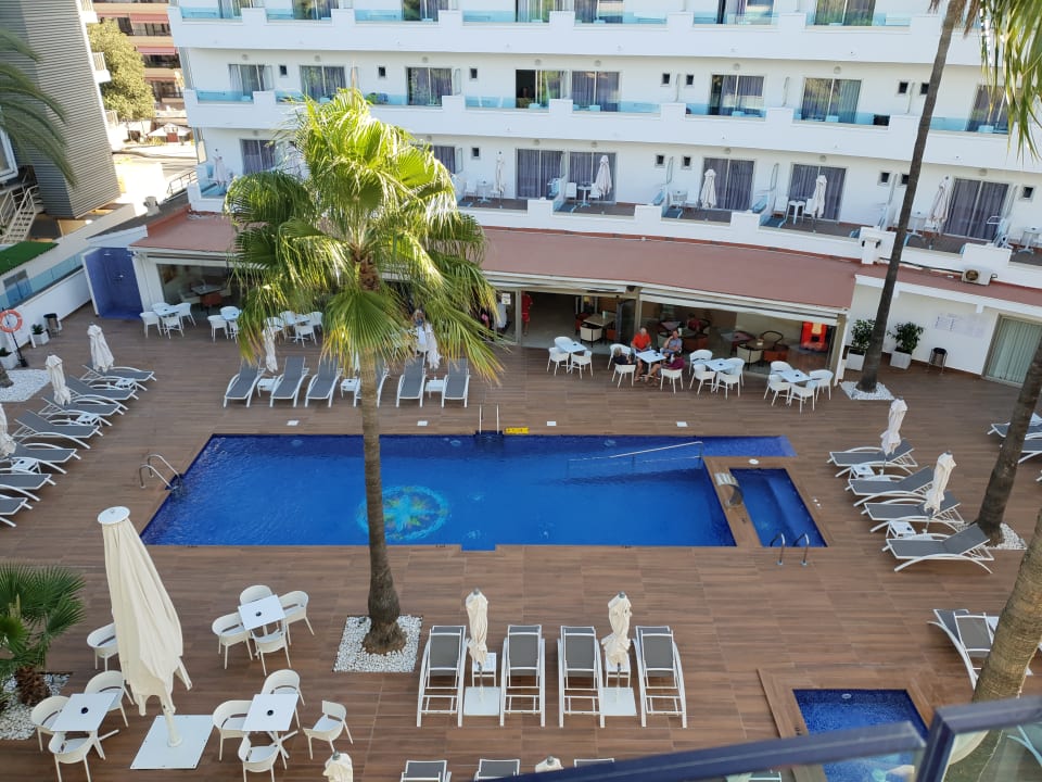 Pool Hotel Metropolitan Playa