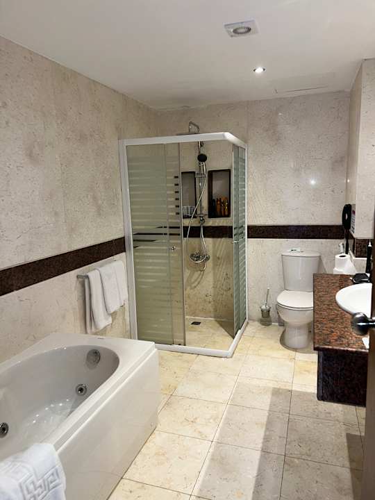 Zimmer Casa Mare Resort