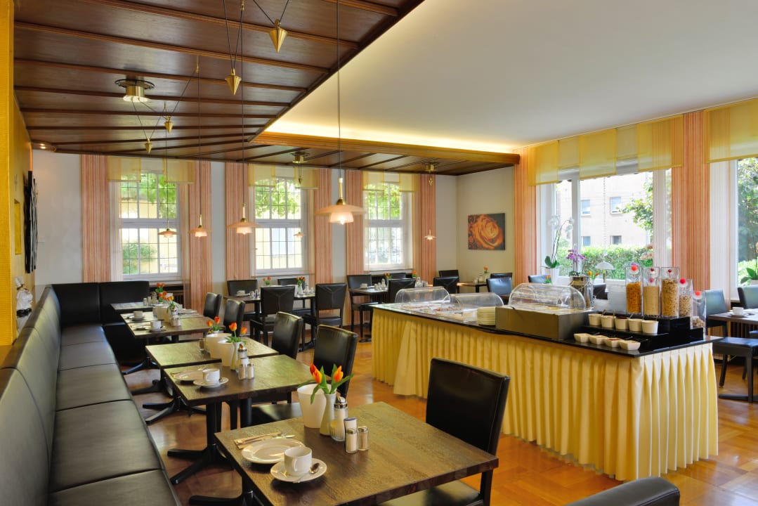 Restaurant Business Hotel Rosenau