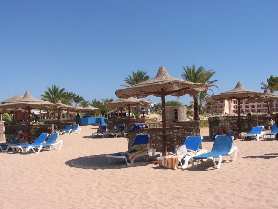 Liegen/Sonnenschirme ROBINSON SOMA BAY