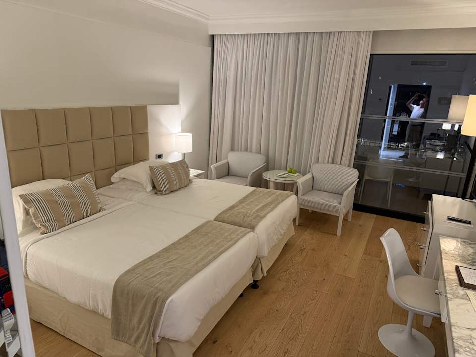 Zimmer Hotel Grecian Bay