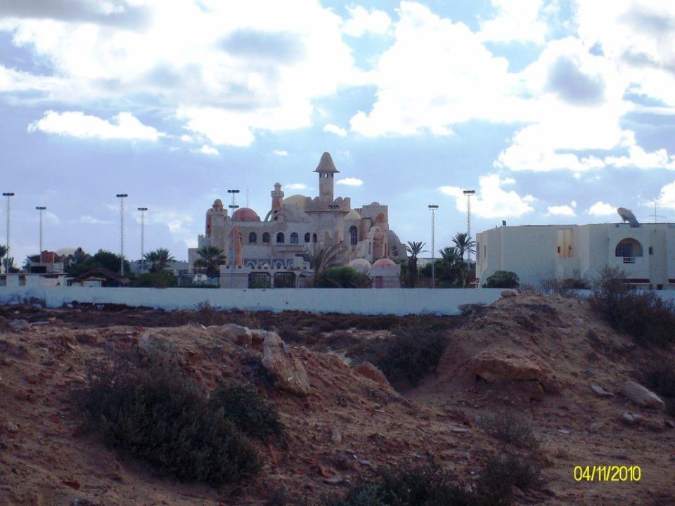 Blick auf Nachbarhotel Rimel Calimera Yati Beach