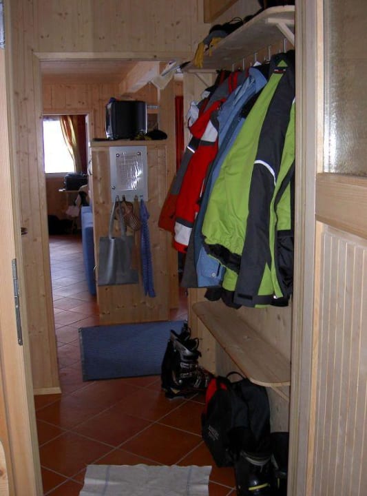 Eingangsbereich Alpendorf Dachstein West by ALPS RESORTS