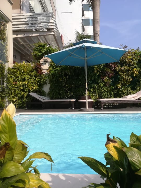 Pool Le Duy Grand Hotel