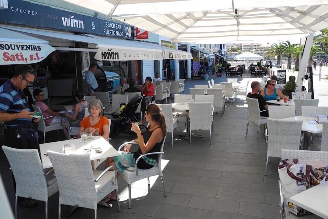 Die Beach Bar auf der Promenade Melia La Palma Hotel