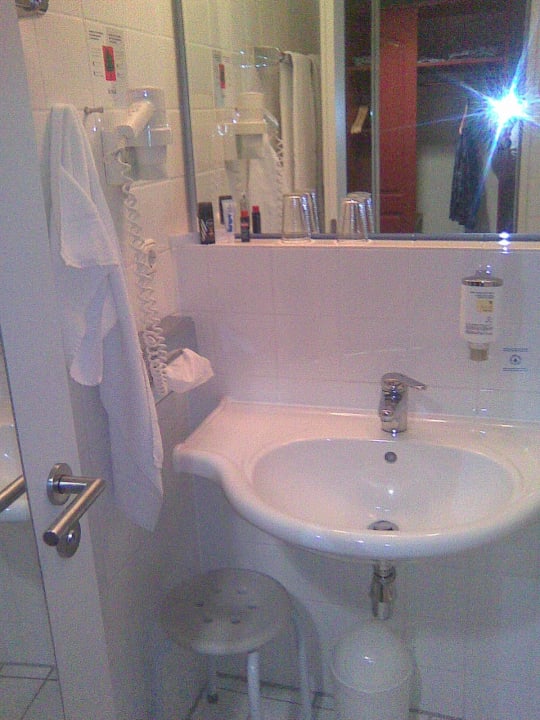 Bad: Waschbecken SORAT Hotel Brandenburg