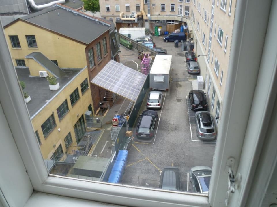 Innenhof Hotel Ascot