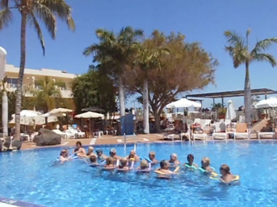 Viel Spaß bei Wassergymnasik R2 BUGANVILLA Hotel & Spa