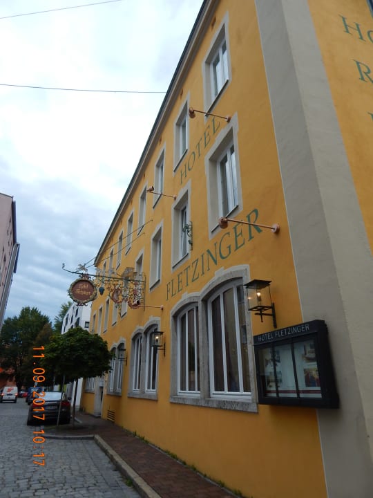 Außenansicht Hotel Fletzinger