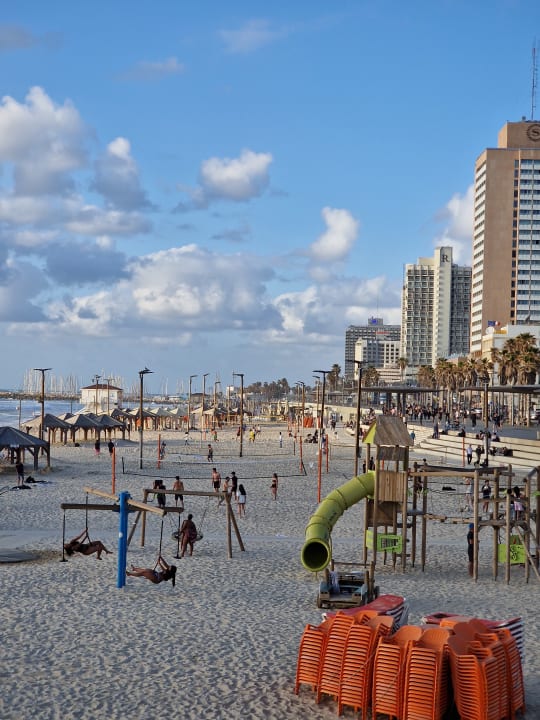 Strand Savoy Sea Side Hotel