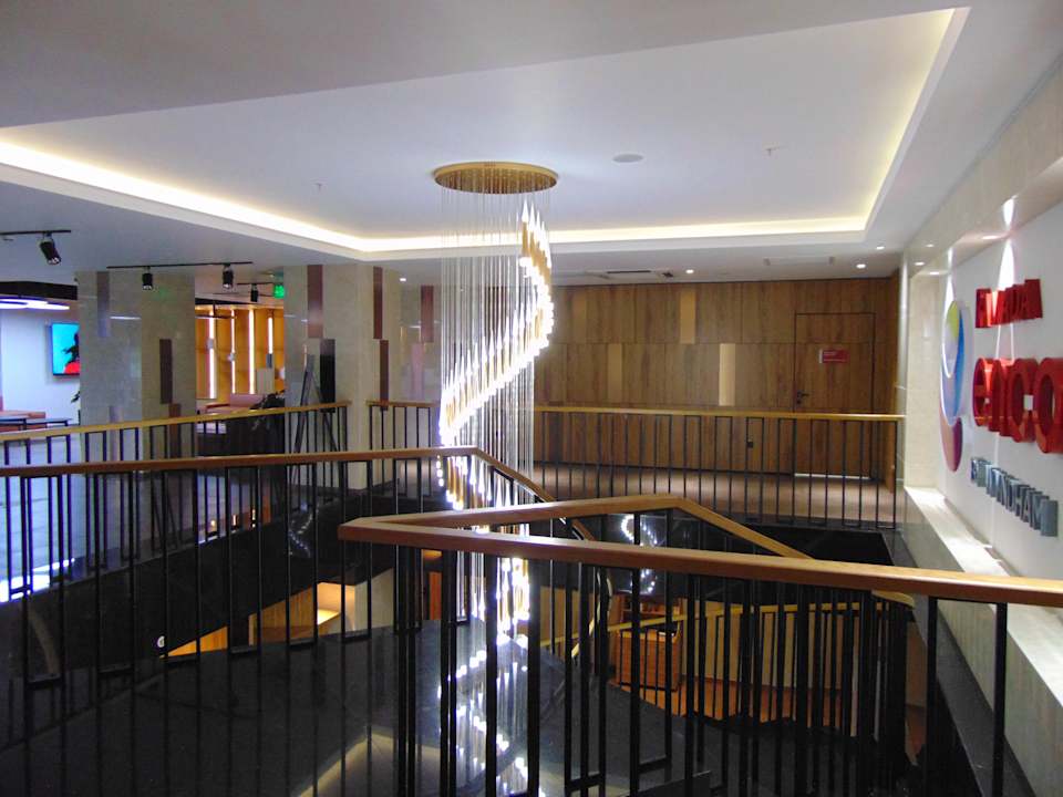 Lobby Ramada Encore by Wyndham Tashkent